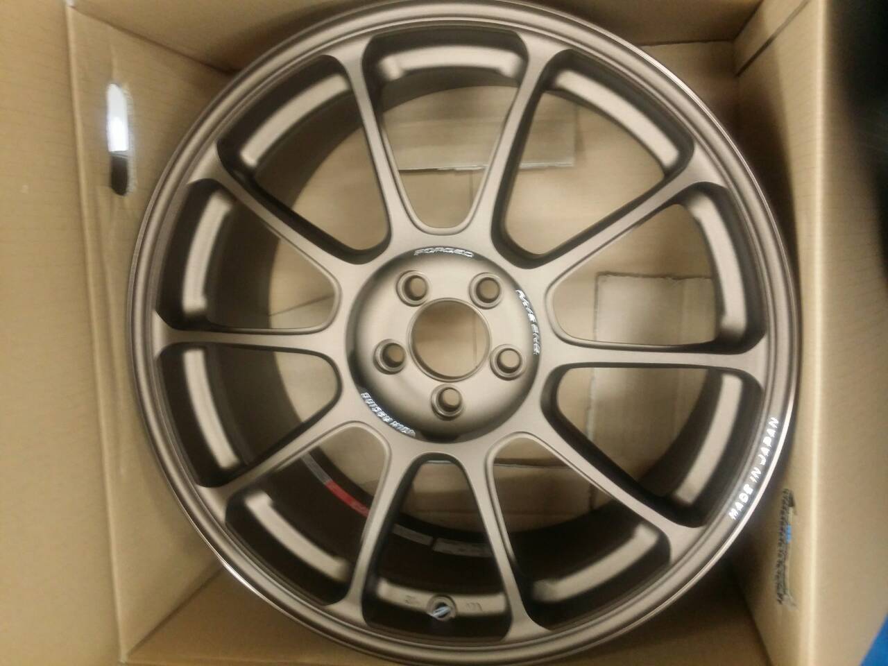 RAYS 18" ZE40 (BR) + Michelin PS3 x 4
