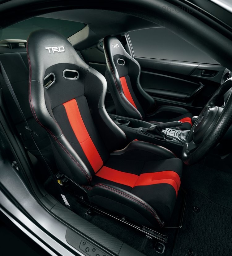 interior_sports-seat.jpg